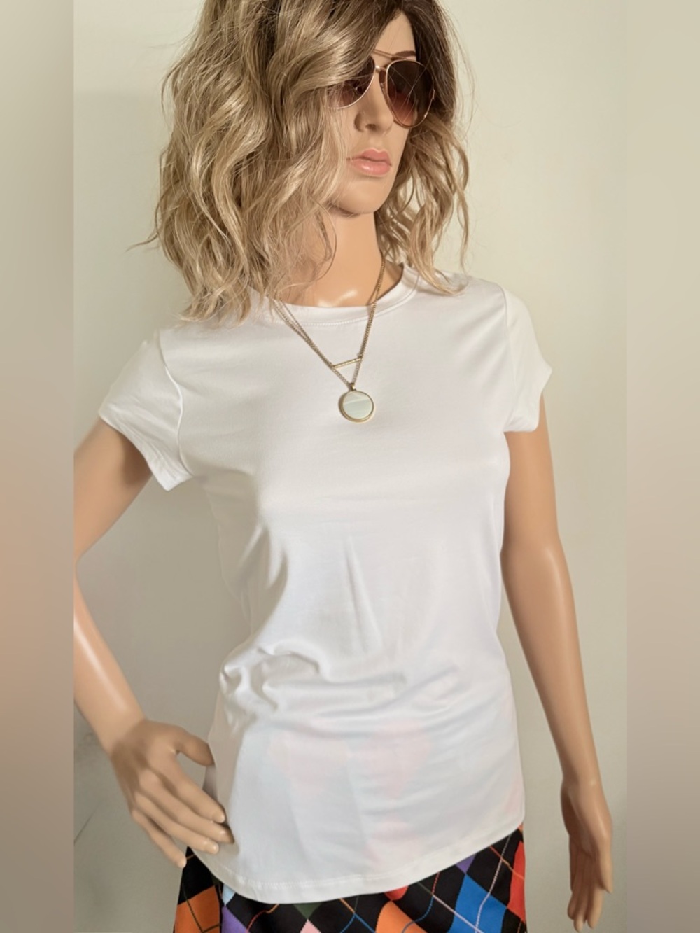 Splash Classic Women's Crewneck White Tee Shirt in size Large.
